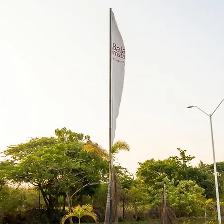 Beautiful In Laguna Baia Kristal * Cartagena